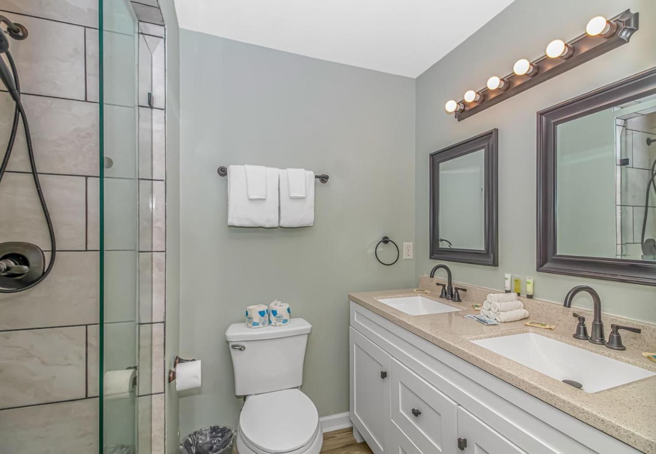 125 Atlantic Avenue Unit G1 - Pet Friendly! Walk To The Beach And Pier! 2Br -1Ba - Sleeps 6 Guests! Мертл-Біч Екстер'єр фото